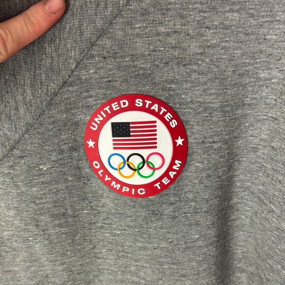 Nike Sweater - Women's Medium - Picture 3 of 4